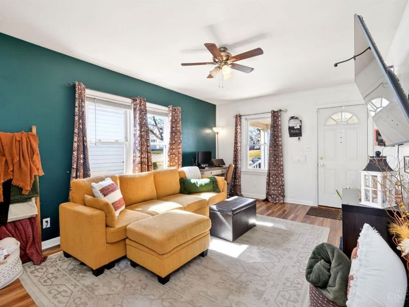 902 N E Street, Hamilton, OH 45013 Photo 3