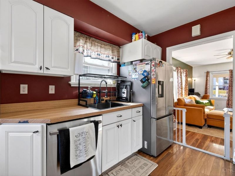 902 N E Street, Hamilton, OH 45013 Photo 6