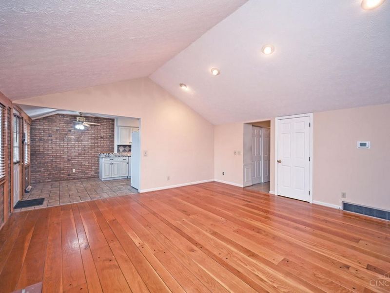 2140 Trailwood Drive, Cincinnati, OH 45230 Photo 25