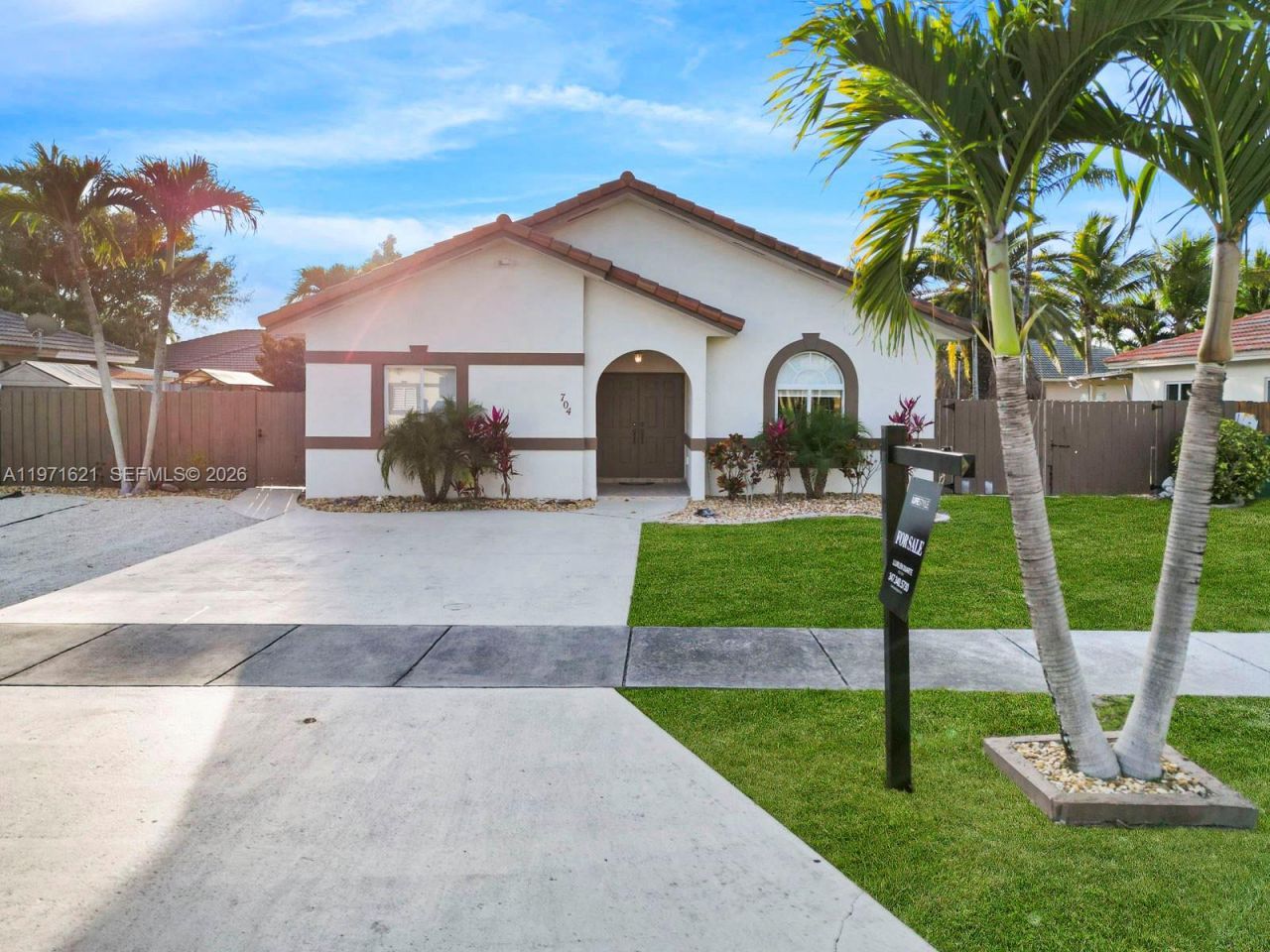 704 SE 14th Pl, Homestead, FL 33033 Photo