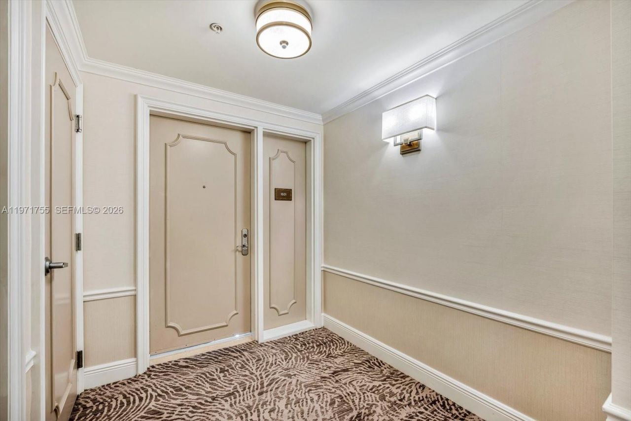 3400 SW 27th Ave , Unit 1601, Miami, FL 33133 Photo