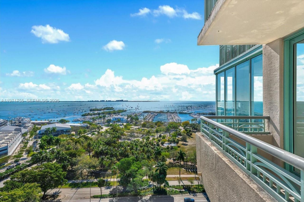 3400 SW 27th Ave , Unit 1601, Miami, FL 33133 Photo