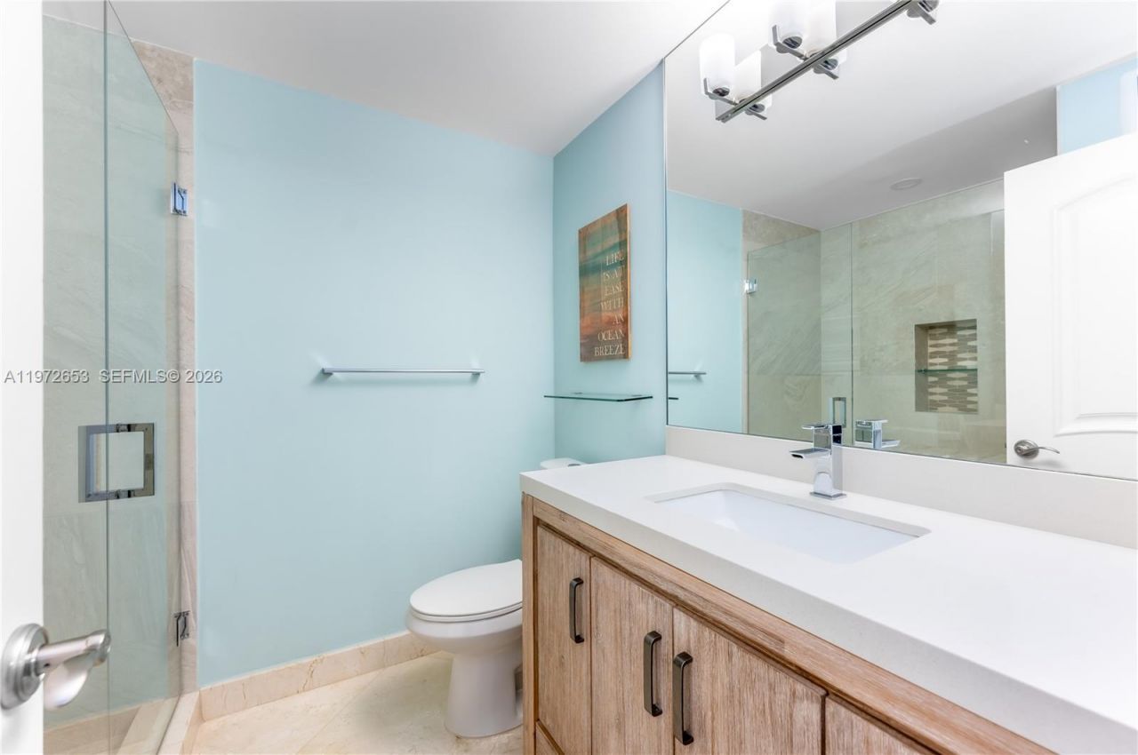 5990 Paradise Point Dr, Palmetto Bay, FL 33157 Photo