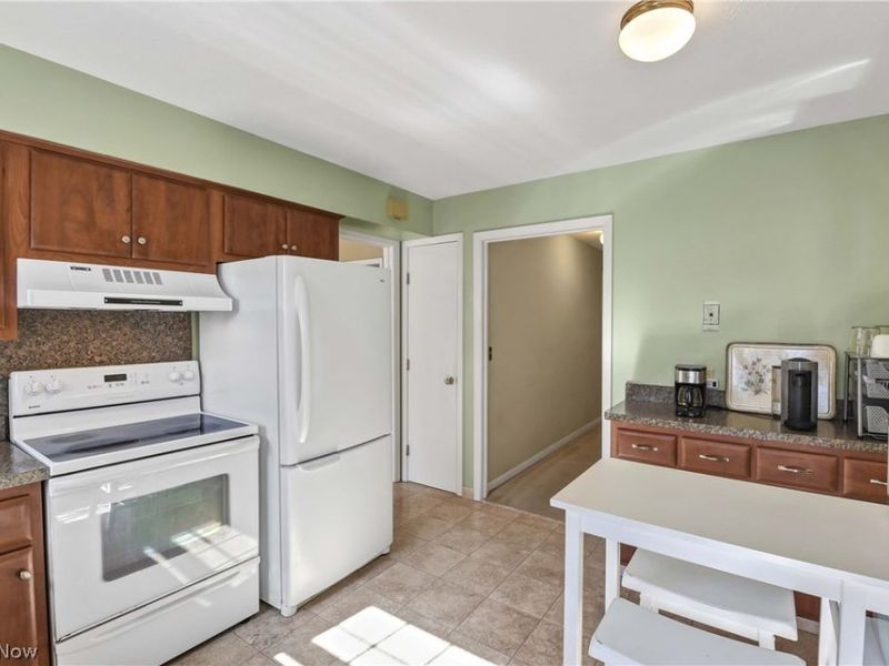 3720 Addington Court, Unit M177, Fairview Park, OH 44126 Photo 19