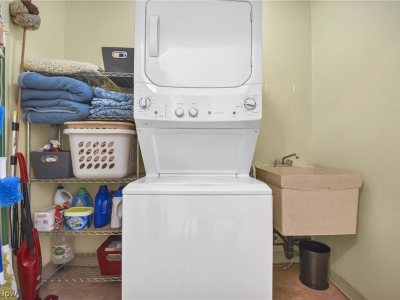 3720 Addington Court, Unit M177, Fairview Park, OH 44126 Photo 33