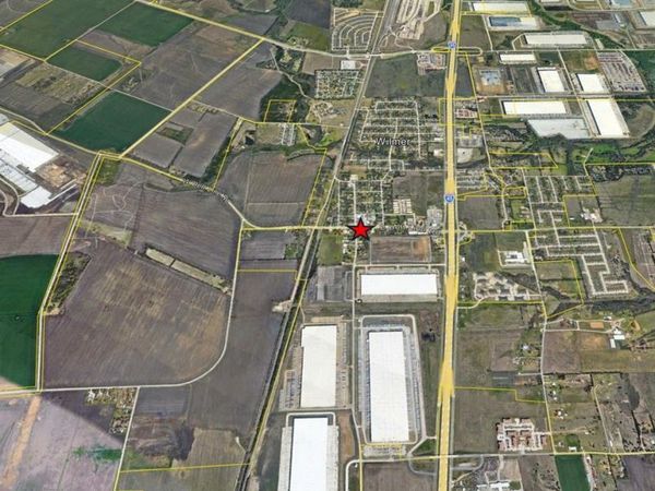 220 E Belt Line Road , Wilmer, TX 75172