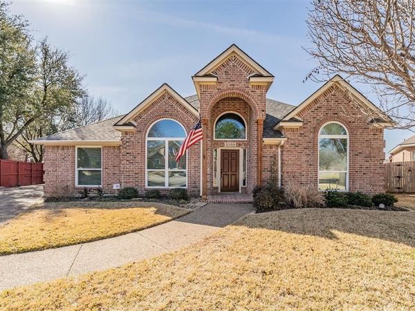 3108 Creekwood Court, Bedford, TX 76021
