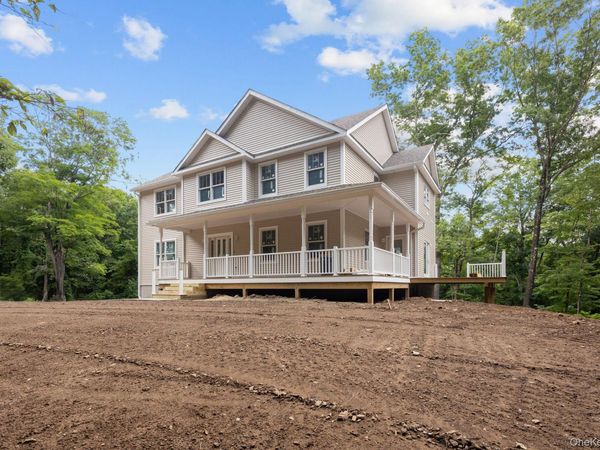194 South Road, Holmes, NY 12531