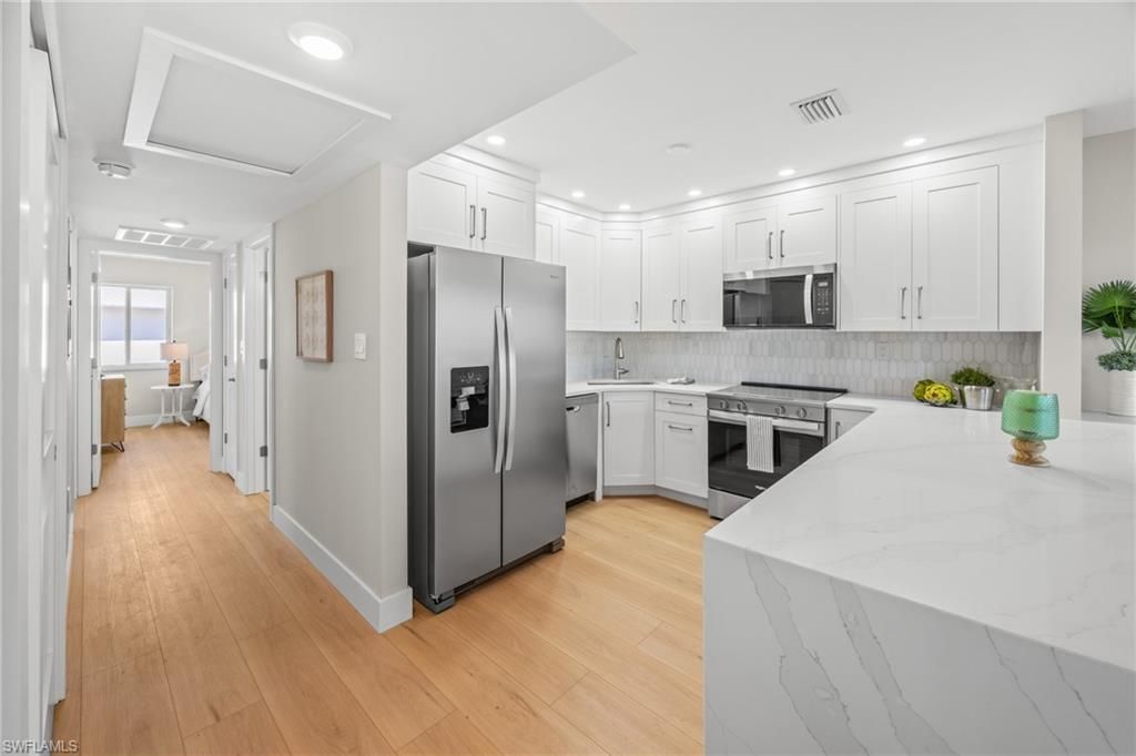 1341 Middle Gulf Dr, Unit 5C, Sanibel, FL 33957 Photo