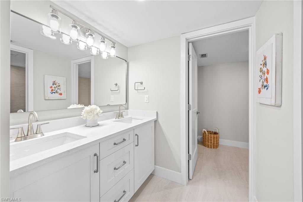 1341 Middle Gulf Dr, Unit 5C, Sanibel, FL 33957 Photo