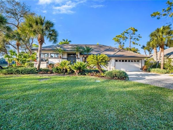 3520 Muscadine LN, BONITA SPRINGS, FL 34134