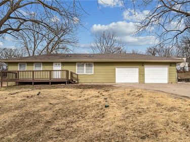 306 E 165th Street, Belton, MO 64012