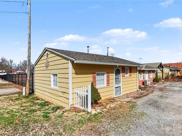 308 Chestnut Street, Silver Lake, KS 66539