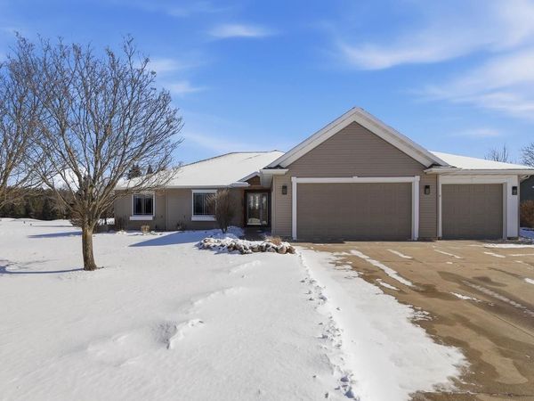 1547 FOXFIRE COURT, Waupaca, WI 54981