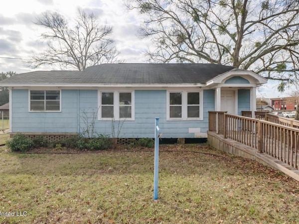 113 E 2nd Street, Long Beach, MS 39560