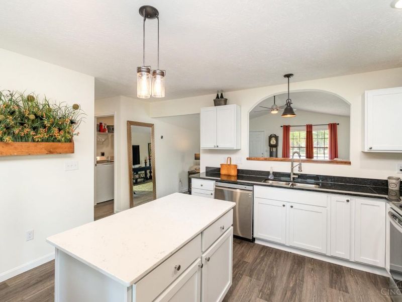 118 Tupelo Drive, Franklin Twp, OH 45171 Photo 12