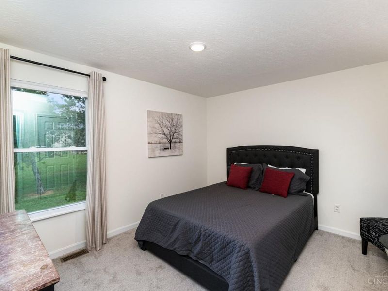 118 Tupelo Drive, Franklin Twp, OH 45171 Photo 16