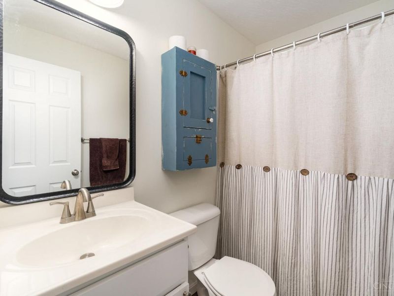 118 Tupelo Drive, Franklin Twp, OH 45171 Photo 18