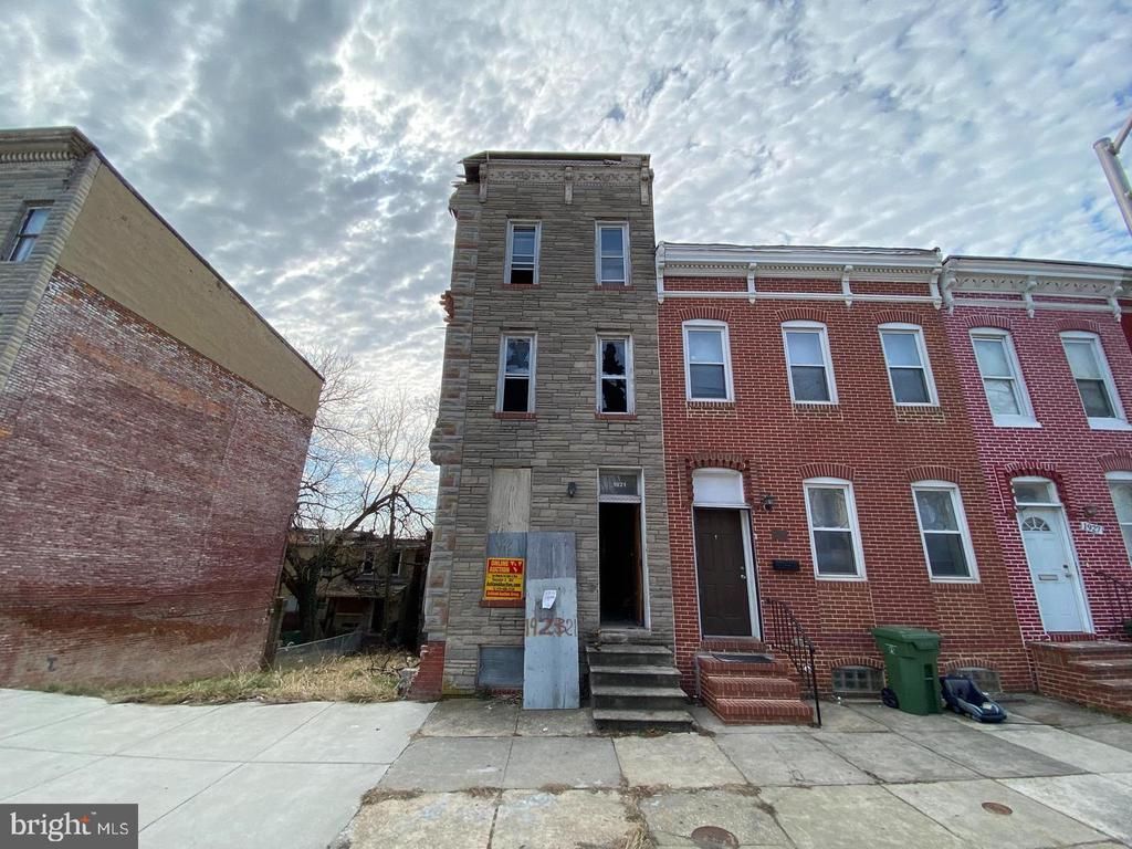 1921 Hollins Street, Baltimore, MD 21223 Main Photo