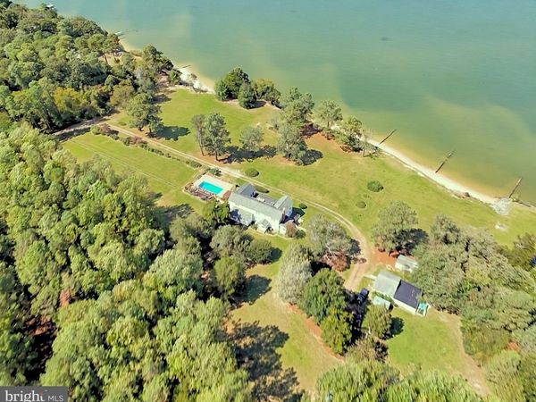 522 FELTON ROAD, DELTAVILLE, VA 23043
