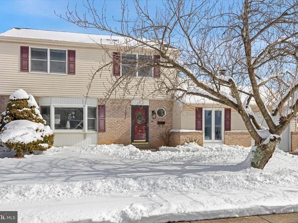 233 SHARPLESS ROAD, SOUTHAMPTON, PA 18966