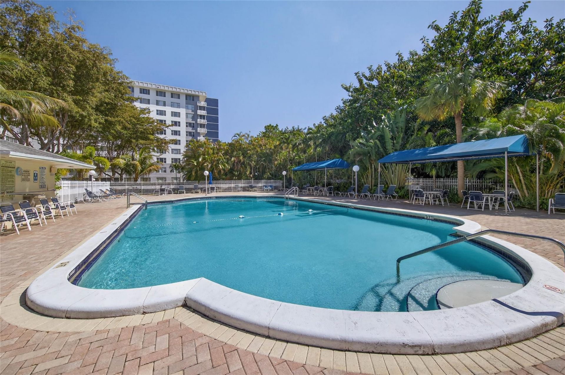 4400 Hillcrest Drive, Unit 704, Hollywood, FL 33021 Photo
