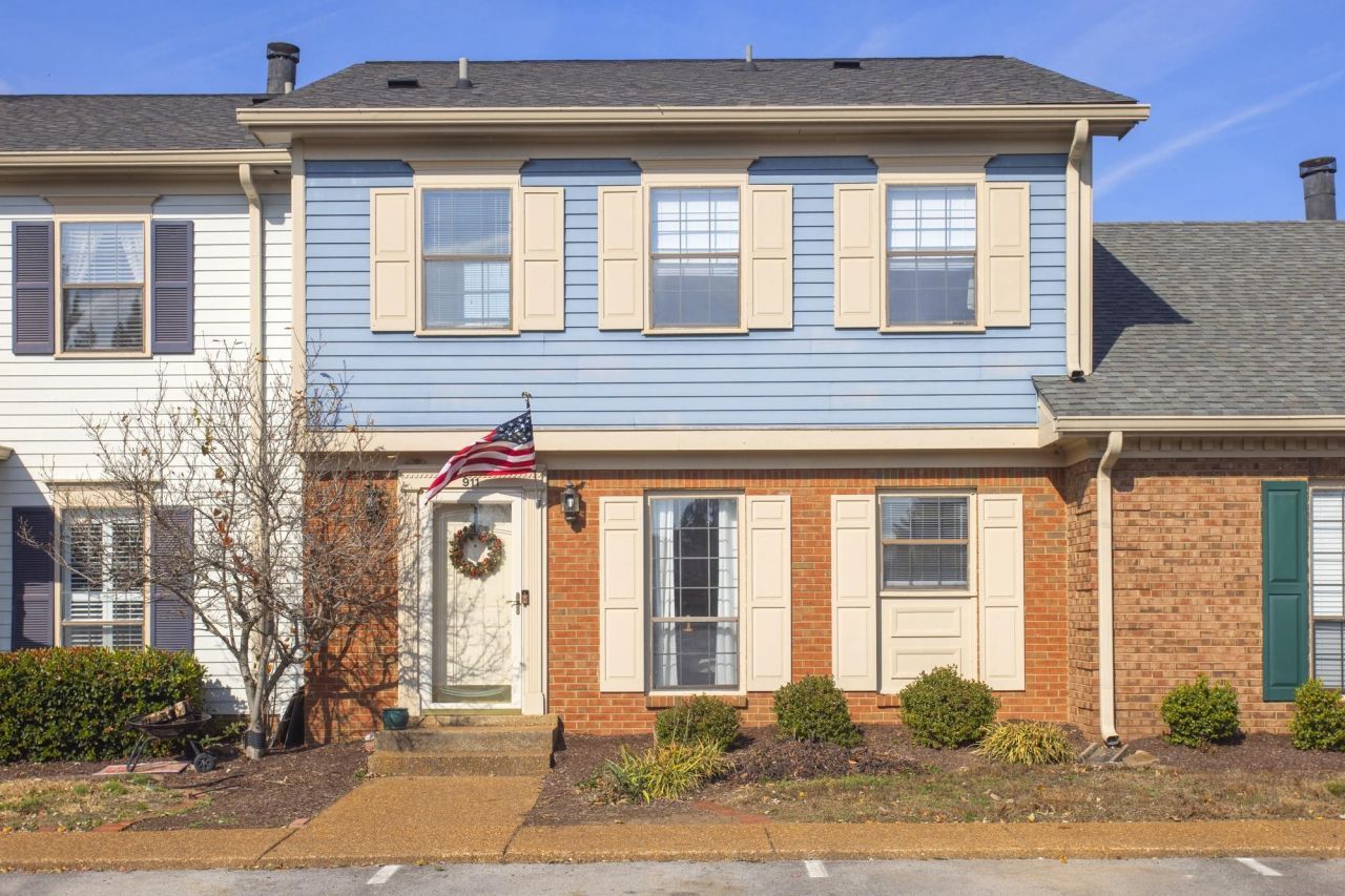 911 Brentwood Pt , Brentwood, TN 37027 Main Photo