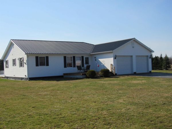 309 Durkee Road, Highgate, VT 05459