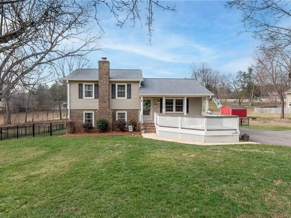 110 Summerglen Drive, Lewisville, NC 27023