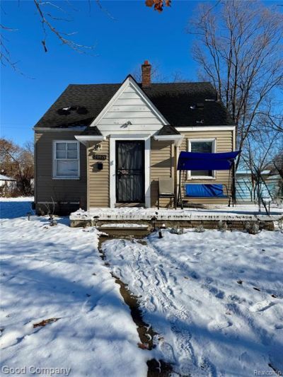 20026 Strasburg Street, Detroit, MI 48205 Main Photo