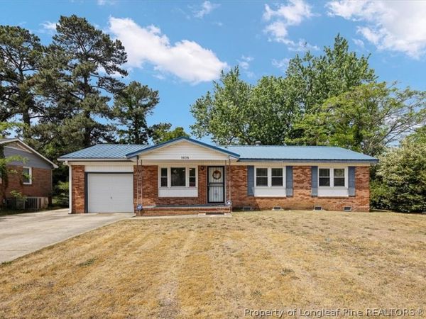 1608 Grandview Drive, Fayetteville, NC 28314