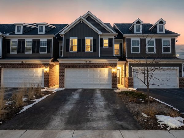 12740 S Nicholas Drive, Plainfield, IL 60585