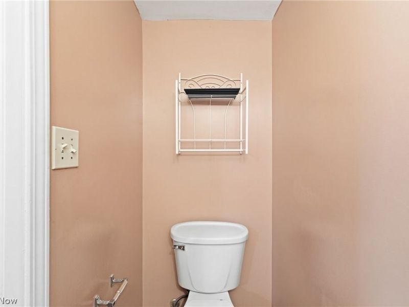 1183 Eastland Avenue, Akron, OH 44305 Photo 10