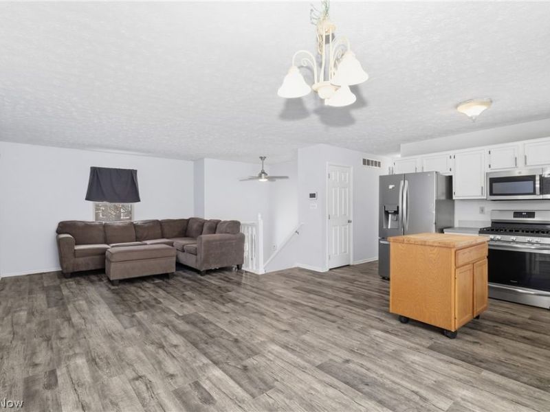 1183 Eastland Avenue, Akron, OH 44305 Photo 3