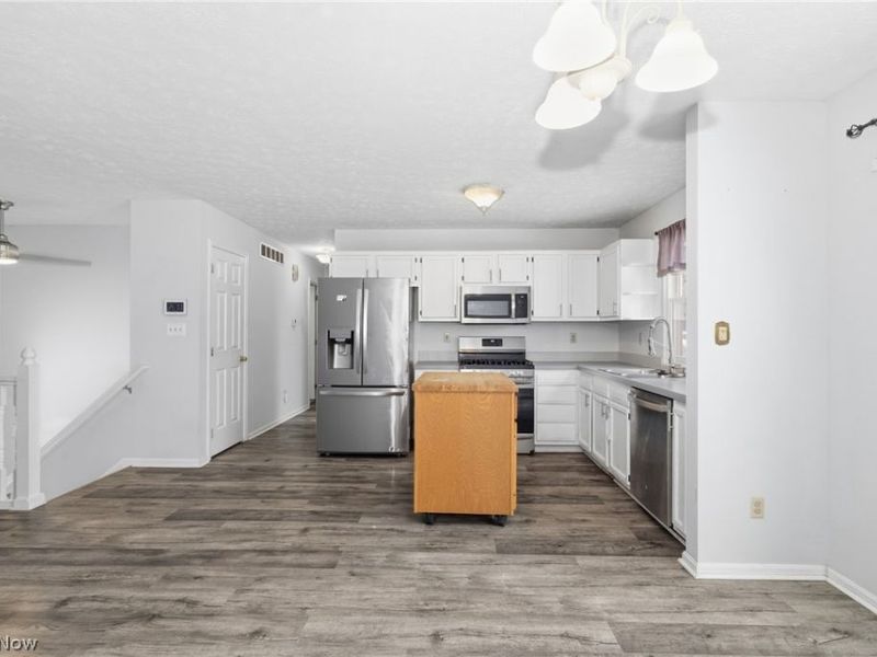 1183 Eastland Avenue, Akron, OH 44305 Photo 4