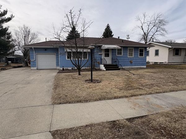 1108 SPOONER ST, Storm Lake, IA 50588