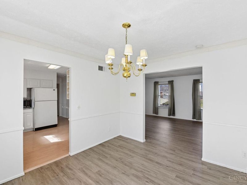 1128 Oldwick Drive, Reading, OH 45215 Photo 13