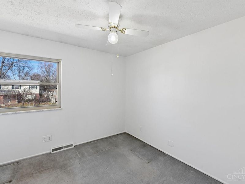 1128 Oldwick Drive, Reading, OH 45215 Photo 38