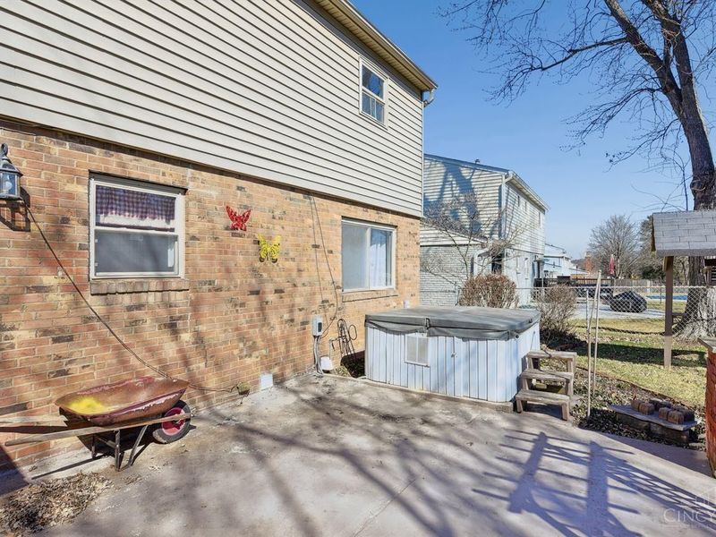 1128 Oldwick Drive, Reading, OH 45215 Photo 52