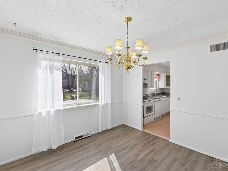 1128 Oldwick Drive, Reading, OH 45215 Photo 6