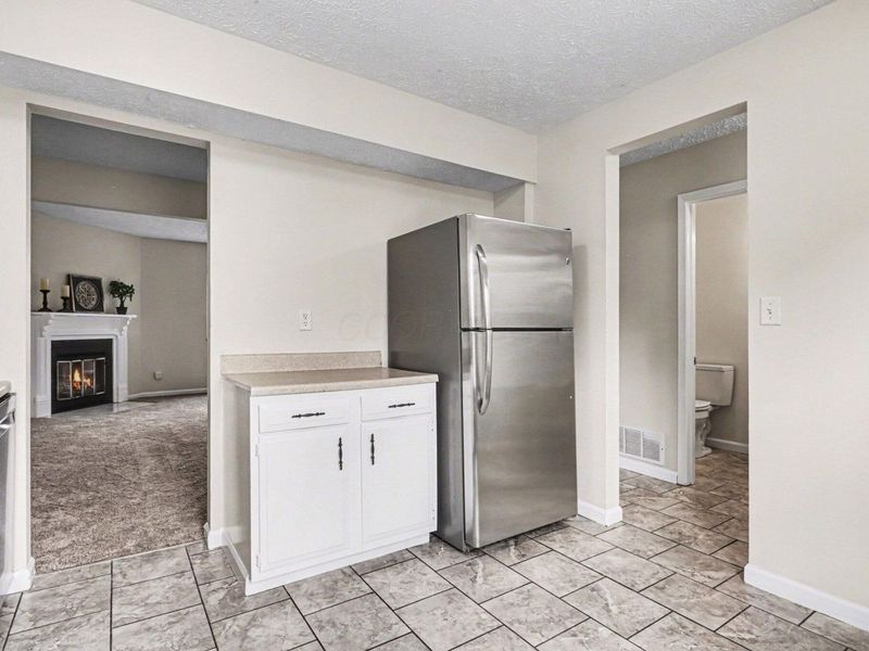 2024 Sawbury Boulevard, Columbus, OH 43235 Photo 5