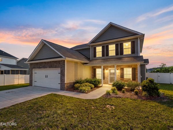 5904 Savant Lane, Knoxville, TN 37918
