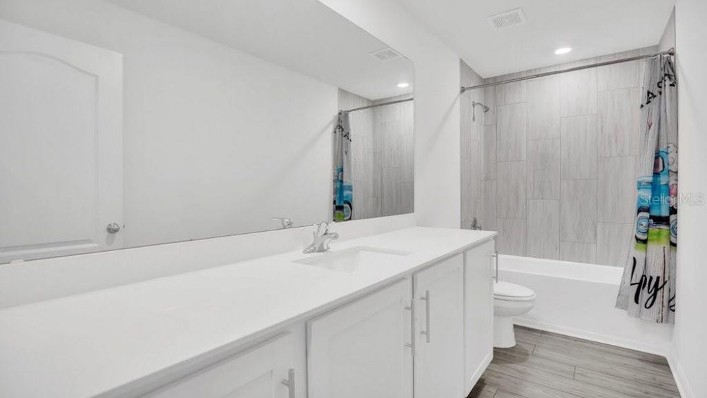 12958 Del Lago Drive , Astatula, FL 34705 Photo