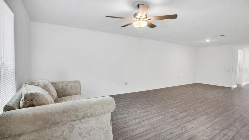 12958 Del Lago Drive , Astatula, FL 34705 Photo