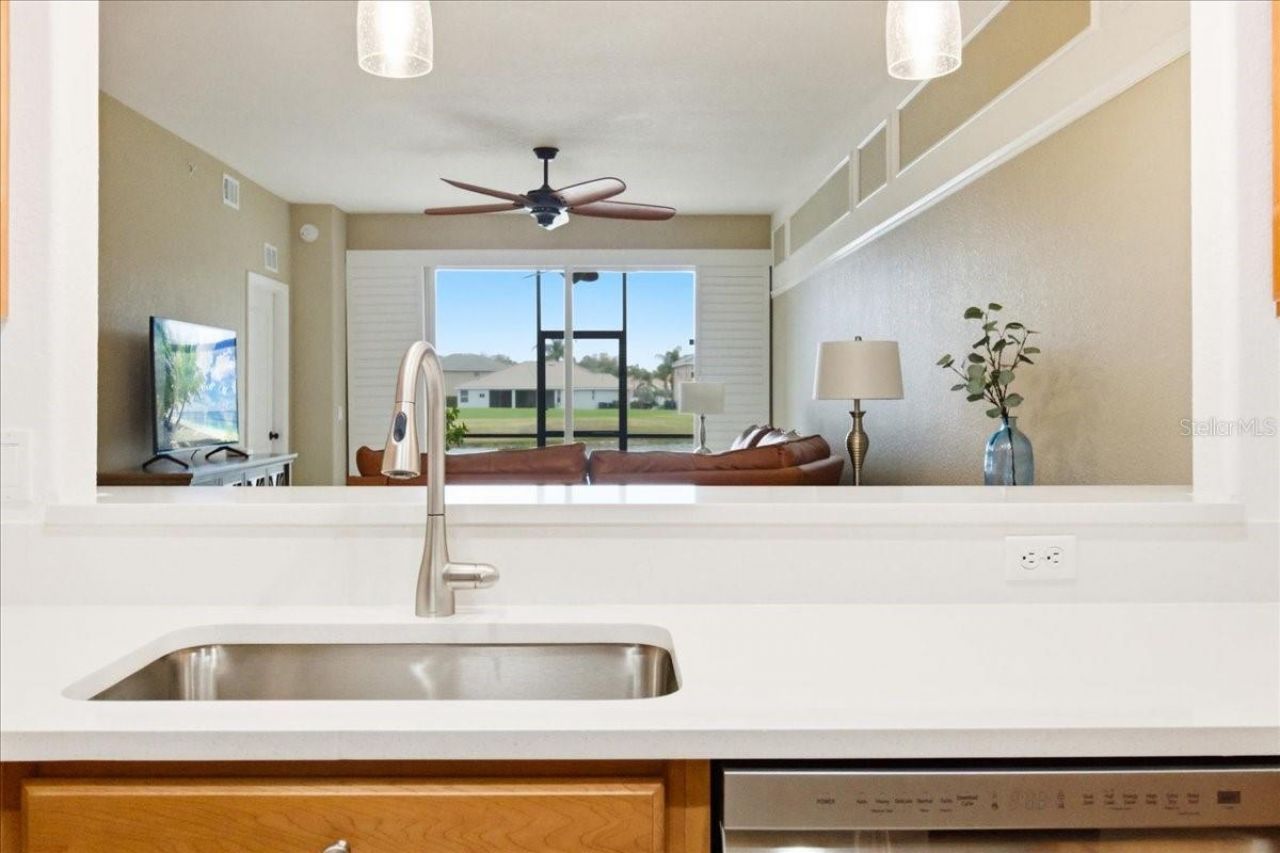 923 Fairwaycove Lane, Unit 103, Bradenton, FL 34212 Photo