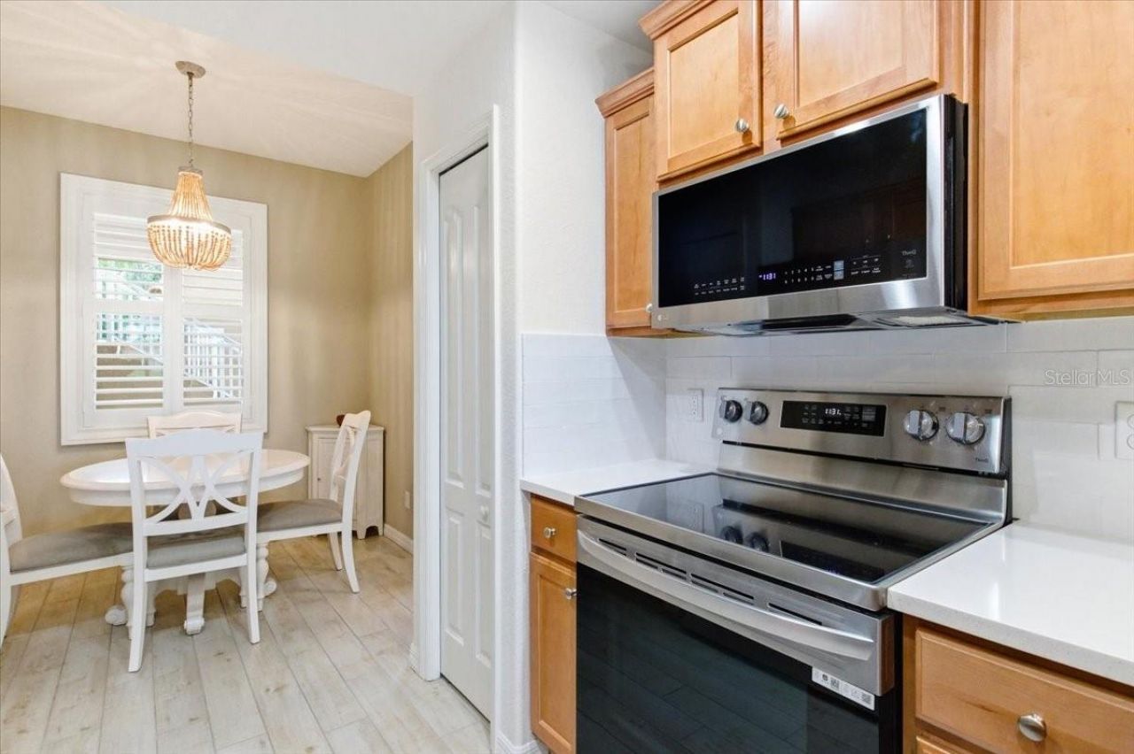 923 Fairwaycove Lane, Unit 103, Bradenton, FL 34212 Photo