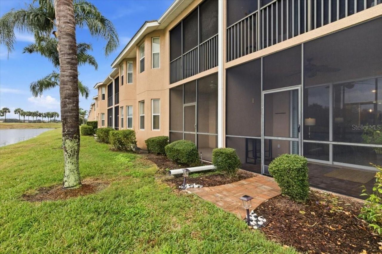 923 Fairwaycove Lane, Unit 103, Bradenton, FL 34212 Photo