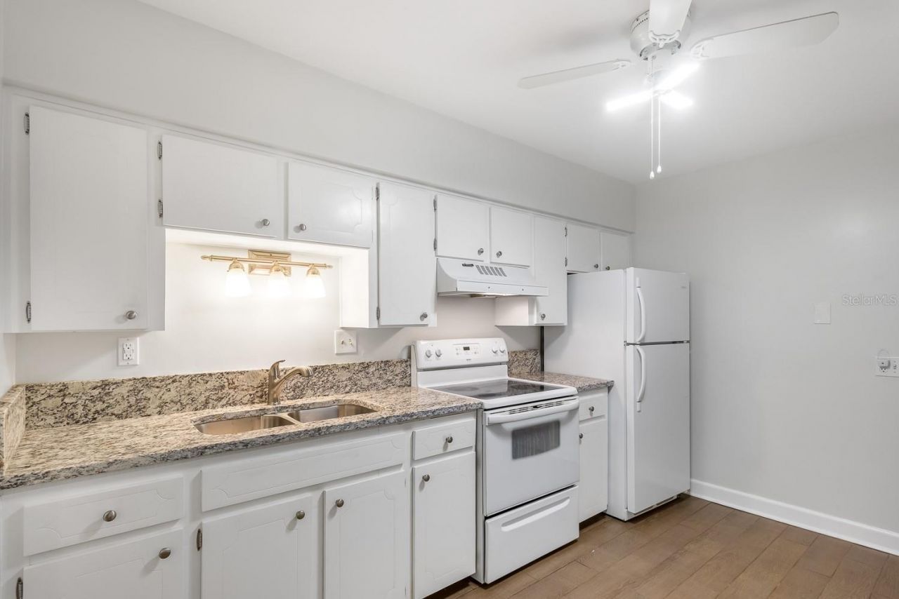3775 59th Street N, Unit 2, Saint Petersburg, FL 33710 Photo