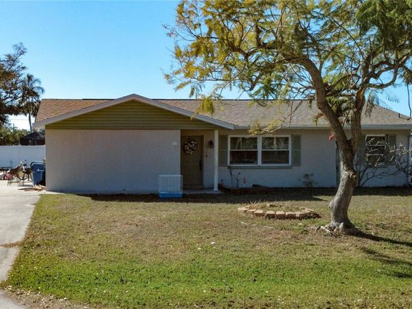 1144 PINELAND AVENUE , VENICE, FL 34285