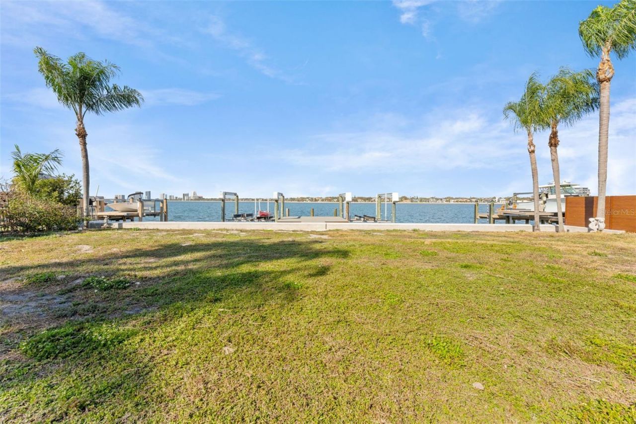 62 Adalia Avenue, Tampa, FL 33606 Photo